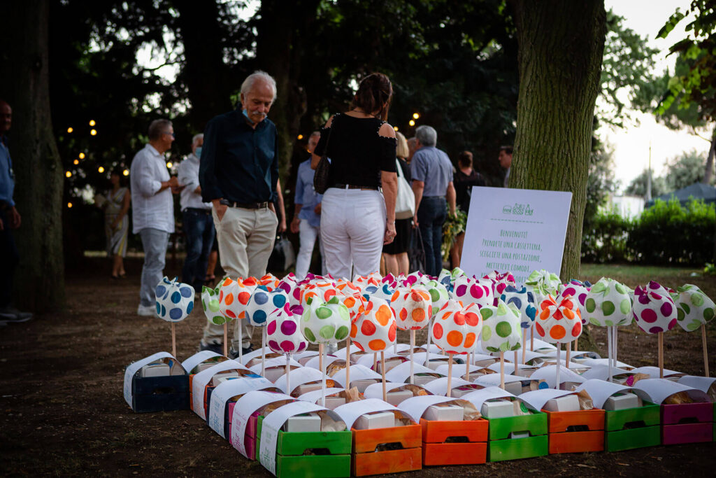 picnic_gourmet-pulmino_volkswagen-noleggio-romeo-monica_palloni_fotografa-civitanova-7